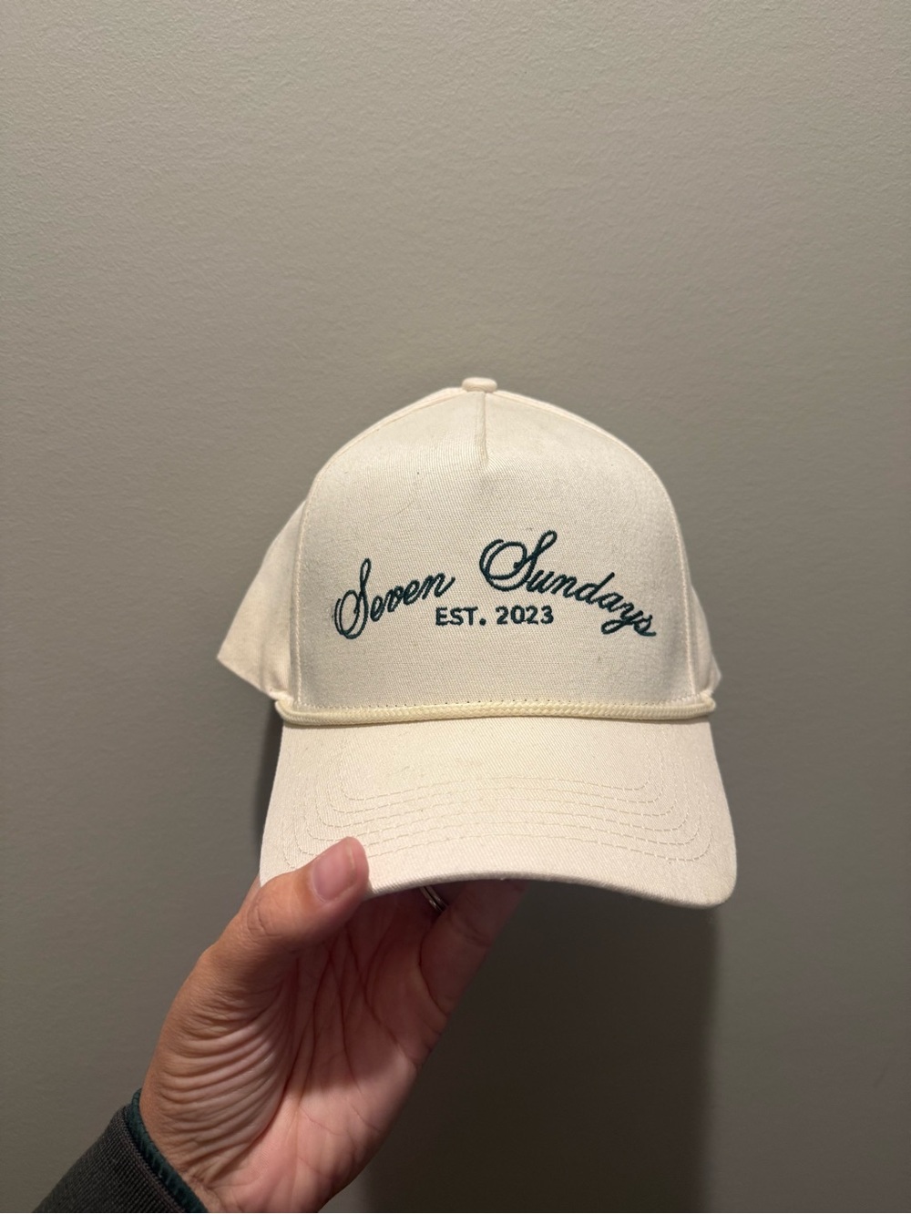Seven sundays Cream Baseball Cap - Embroidered